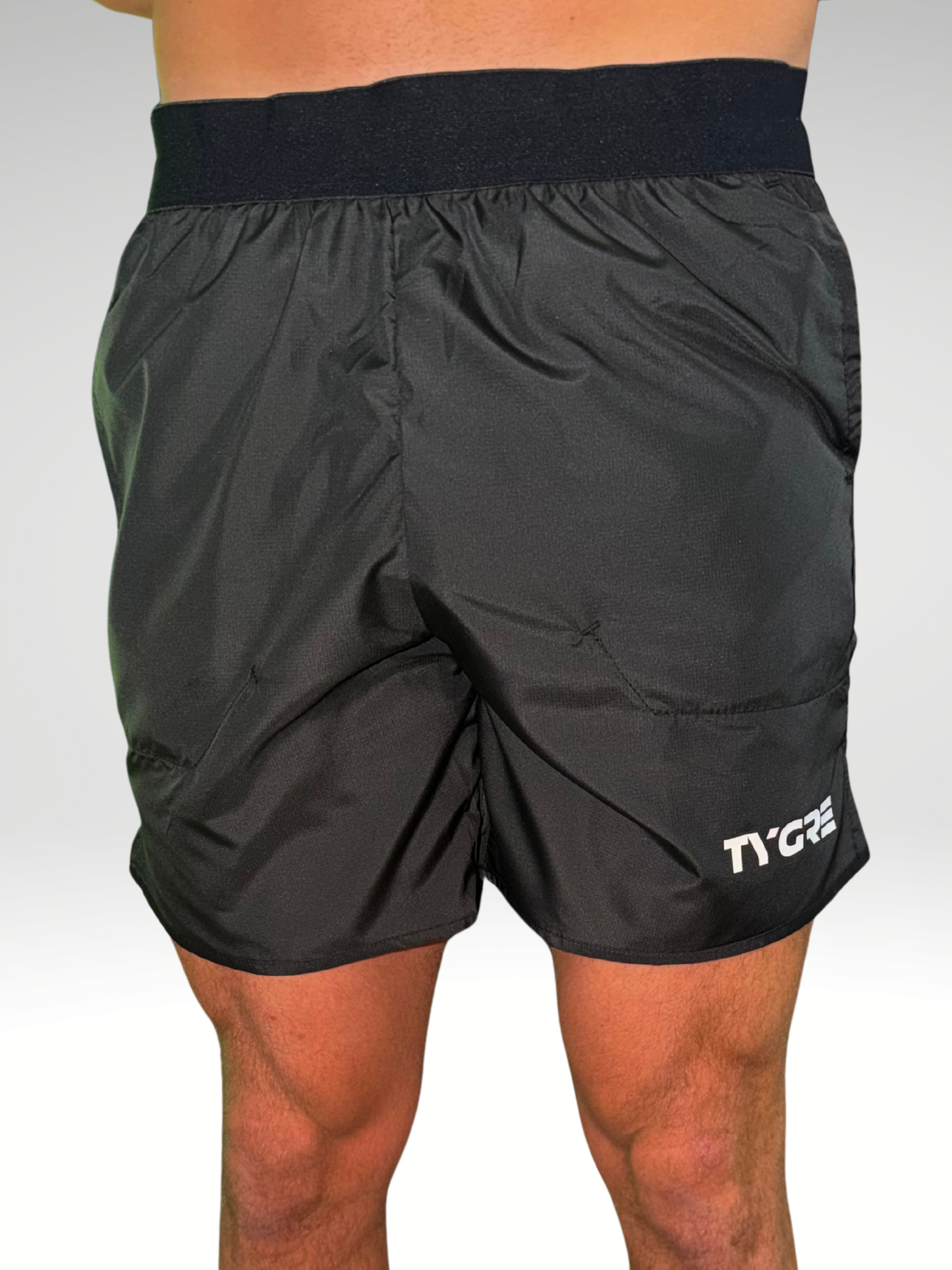 VELOCITY SHORTS - BLACK