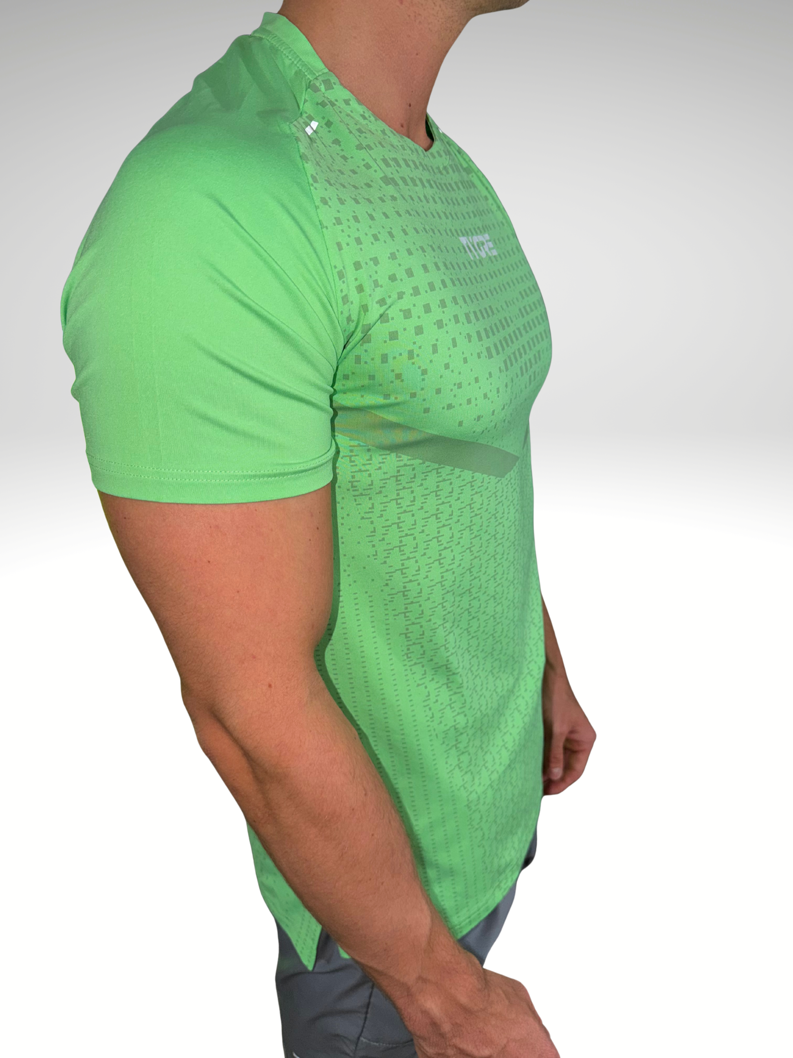 VELOCITY TEE - GREEN